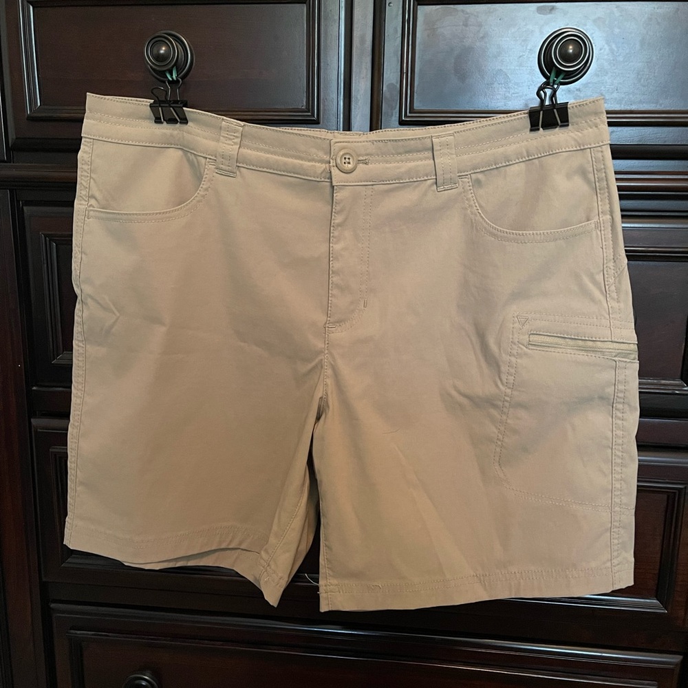 Eddie Bauer Rainier shorts w/7” inseam. UPF 50.